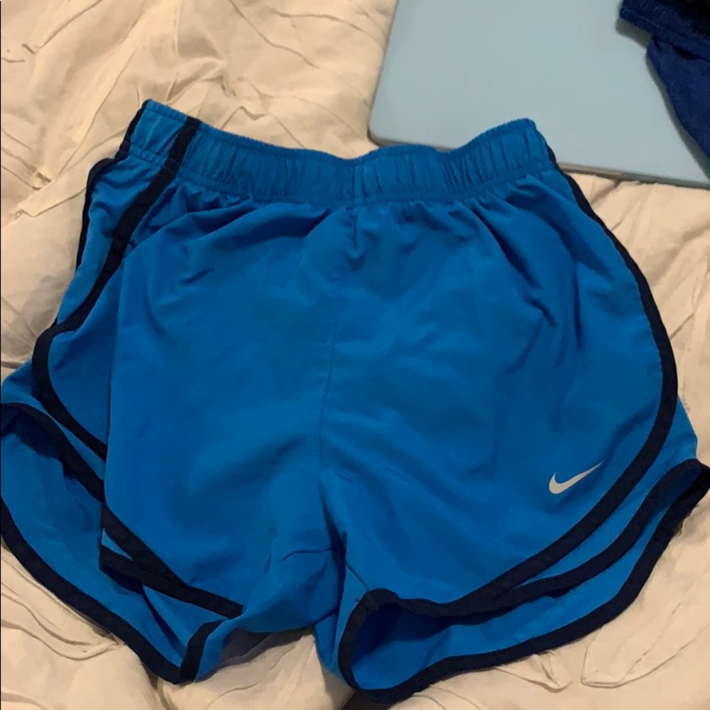 Small nike dri fit running athletic shorts